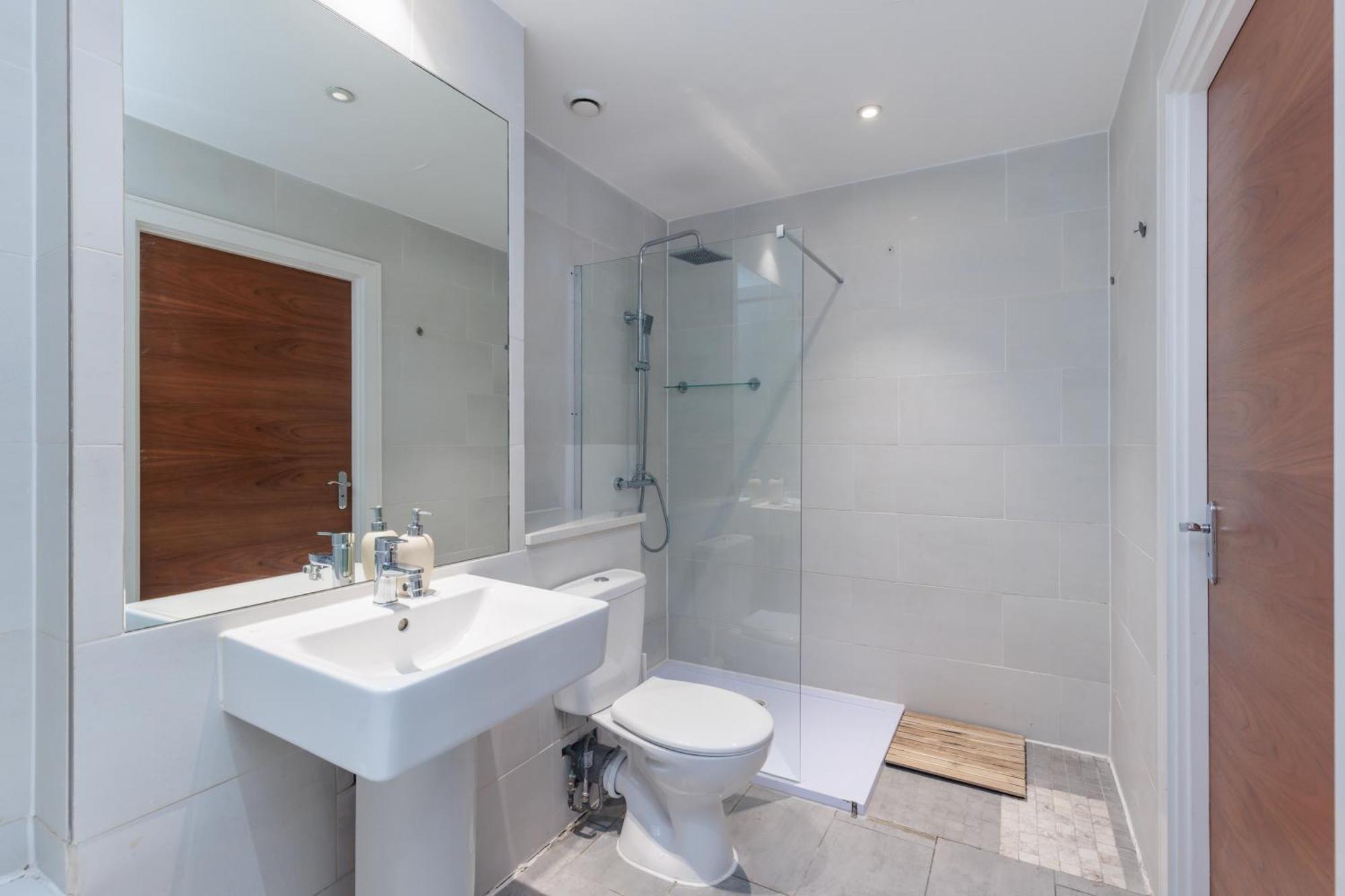 Hestia Travel London Apartment Bagian luar foto