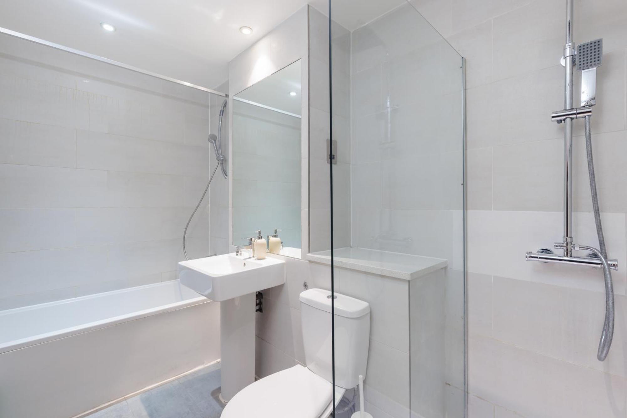 Hestia Travel London Apartment Bagian luar foto